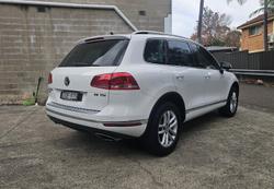2017 Volkswagen Touareg 150TDI Element 7P MY18 Four Wheel Drive Pure White