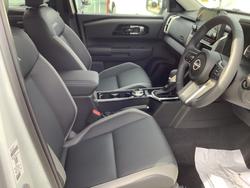 2026 Nissan Navara ST-X