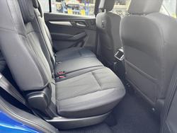 2025 Isuzu MU-X LS-M