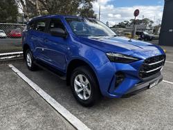 2025 Isuzu MU-X LS-M