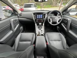 2023 Mitsubishi Pajero Sport Exceed