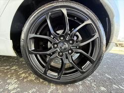 2016 Renault Clio R.S. 200 Sport