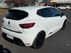 2016 Renault Clio R.S. 200 Sport