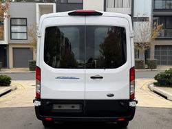 2023 Ford E-Transit 420L