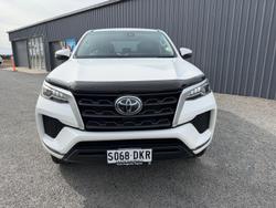 2022 Toyota Fortuner GX