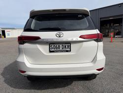 2022 Toyota Fortuner GX