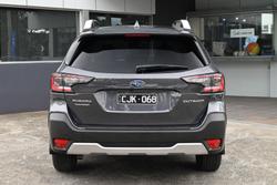 2023 Subaru Outback AWD Touring