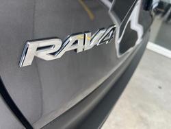 2020 Toyota RAV4 GXL