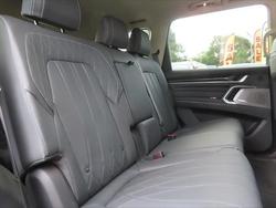 2025 LDV D90 Executive