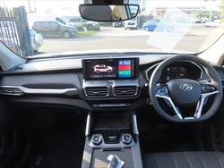 2025 LDV D90 Executive