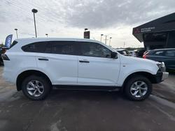 2023 Isuzu MU-X LS-M