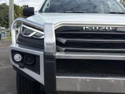 2023 Isuzu MU-X LS-M