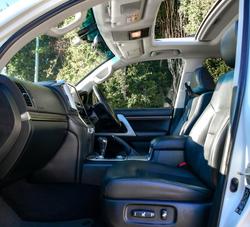 2017 Toyota Landcruiser VX