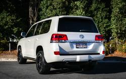 2017 Toyota Landcruiser VX