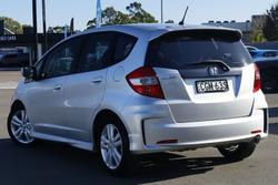 2012 Honda Jazz Vibe-S