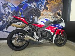 2015 Honda CBR1000RR (FIREBLADE) WHITE