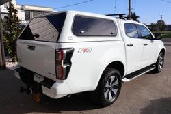 2022 Isuzu D-MAX LS-U