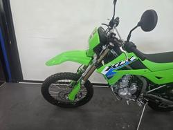 2026 Kawasaki 2026 Kawasaki 300CC KLX300R (KLX300HTFNN) Enduro Green