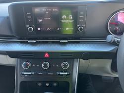 2023 Kia Carnival S
