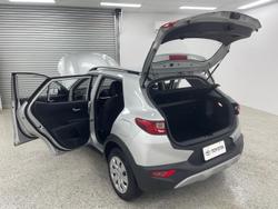 2023 Kia Stonic S YB MY23 Silky Silver