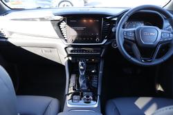 2026 Isuzu MU-X LS-T