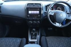 2022 Mitsubishi ASX ES