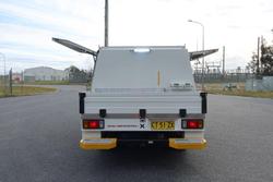 2019 Isuzu N Series NLR 45-150 Servicepack
