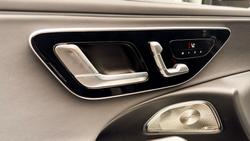 2025 Mercedes-Benz E-Class E200