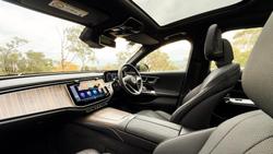2025 Mercedes-Benz E-Class E200