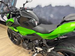2026 Kawasaki Z500 Lime Green / Carbon Gray