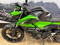 2026 Kawasaki Z500 Lime Green / Carbon Gray