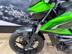 2026 Kawasaki Z500 Lime Green / Carbon Gray