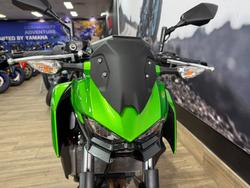 2026 Kawasaki Z500 Lime Green / Carbon Gray