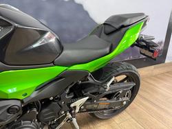 2026 Kawasaki Z500 Lime Green / Carbon Gray
