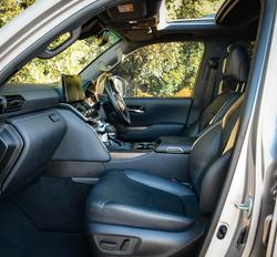 2022 Toyota Landcruiser VX