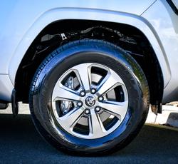 2022 Toyota Landcruiser VX