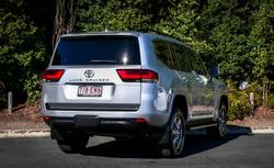 2022 Toyota Landcruiser VX