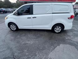 2025 LDV G10