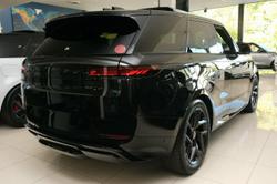 2025 Land Rover Range Rover Sport D250 Dynamic SE