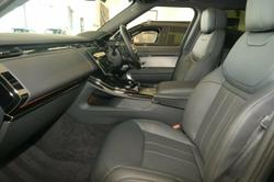 2025 Land Rover Range Rover Sport D250 Dynamic SE