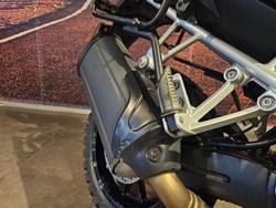 2016 Suzuki V-Strom 1000 ABS (DL1000A) V-Strom Red