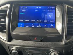 2022 Ford Everest Titanium