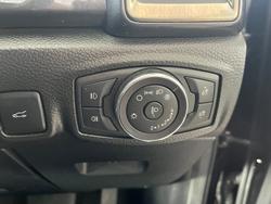 2022 Ford Everest Titanium