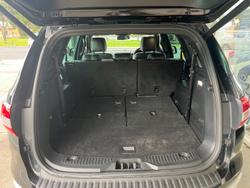 2022 Ford Everest Titanium
