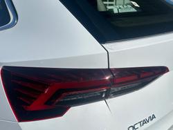 2026 SKODA Octavia Select mHEV