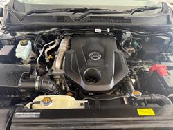 2021 Nissan Navara ST