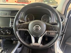 2021 Nissan Navara ST