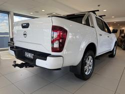 2021 Nissan Navara ST