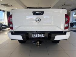 2021 Nissan Navara ST