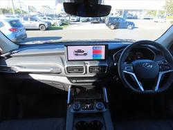 2025 LDV D90 Executive